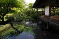 湧水庭園　四明荘